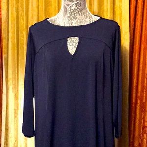 Sunny Leigh new with tags navy knit long sleeve keyhole top.